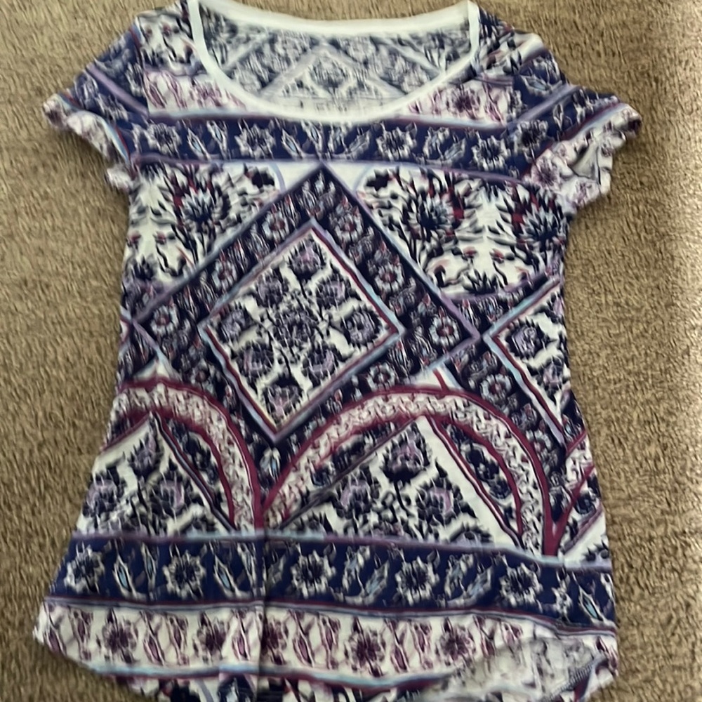 Lucky brand tshirt